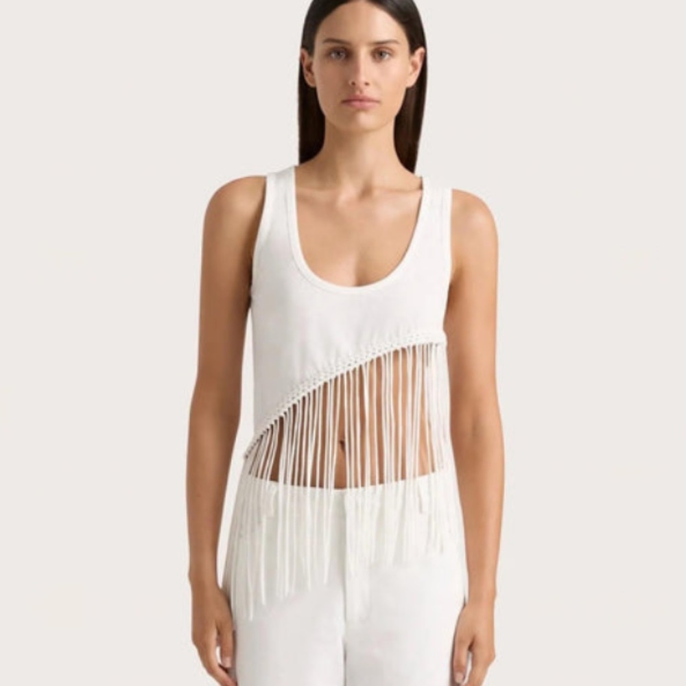 White fringe tank